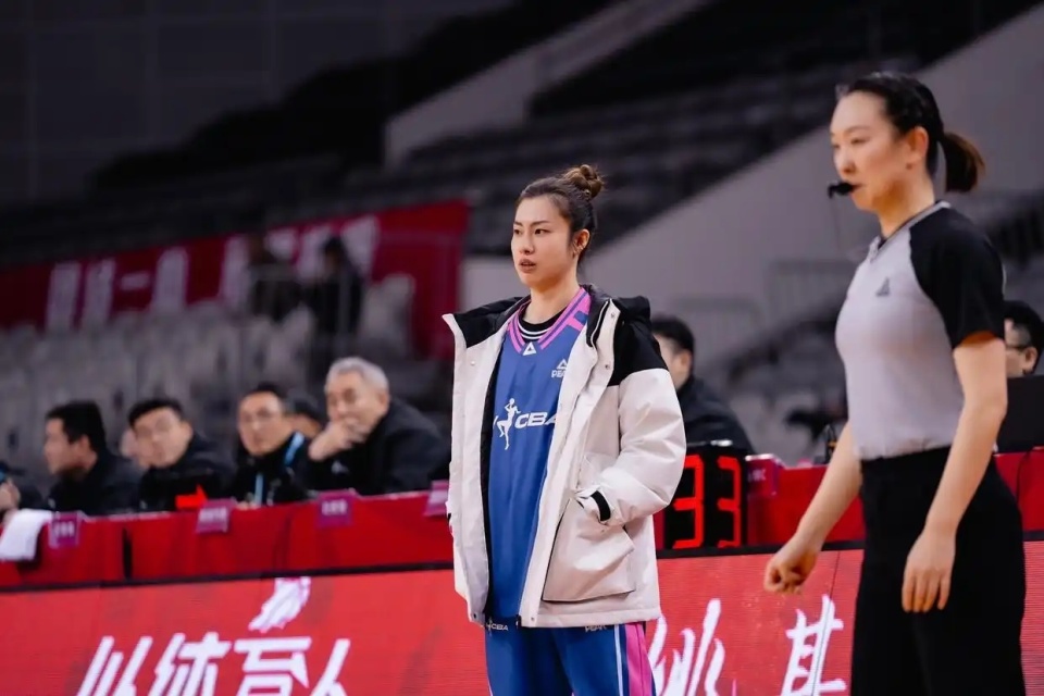 的竞技宣言, 发掌声的场