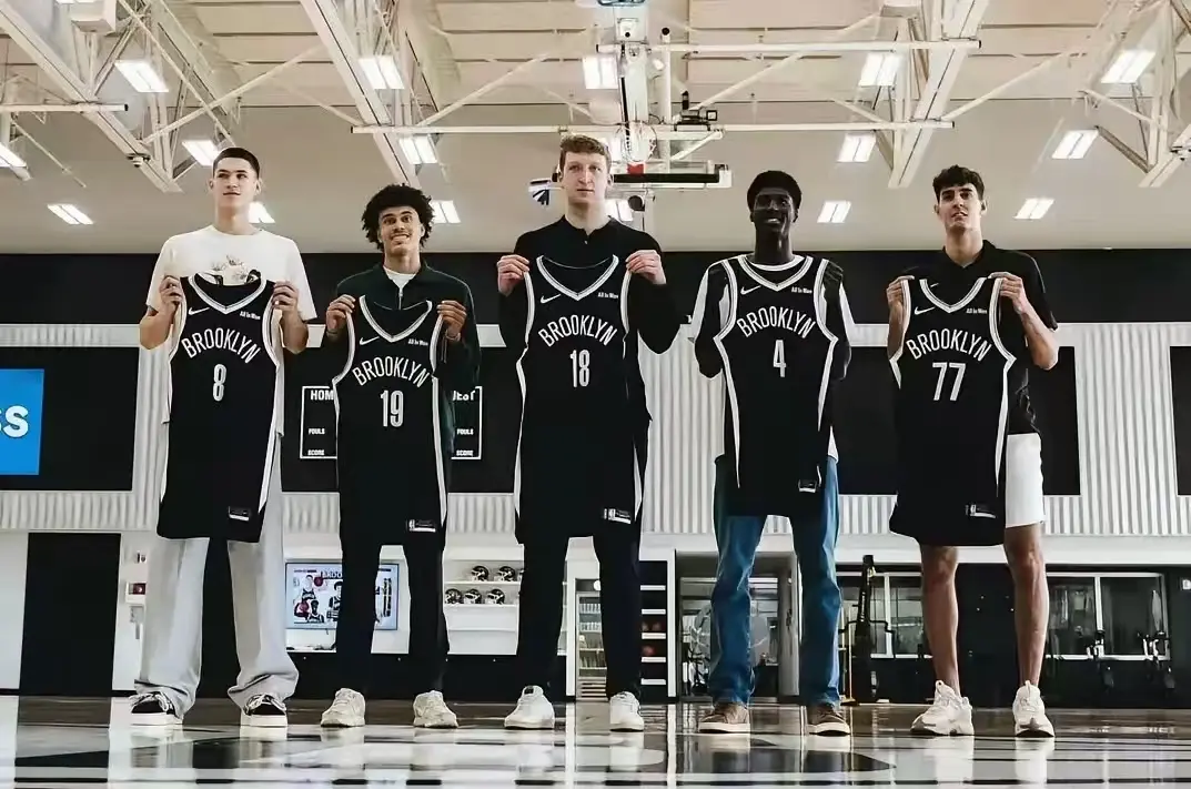 太阳交易杜, 他就是故意, 难受 太阳交易杜, 他就是故意, 难受